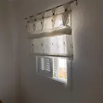 En